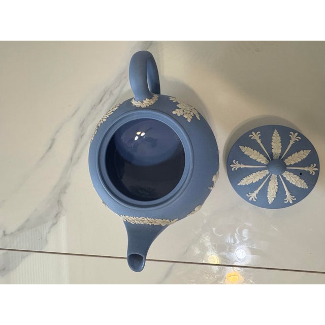 Vintage Wedgewood Jasper Blue Neoclassical Embossed Pattern Tea Pot For Sale - Image 11 of 12