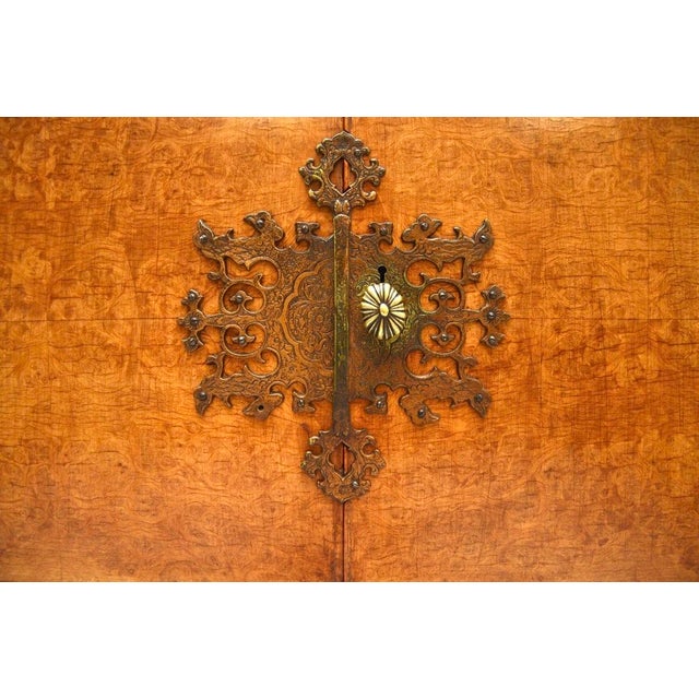 Antique Burr Walnut Cocktail Cabinet, 1920s For Sale - Image 10 of 13
