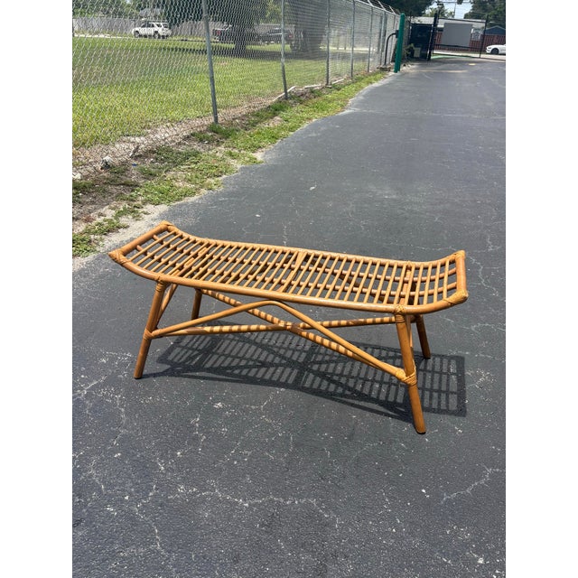 English Vintage Coastal Sculptural Rattan and Cane Bench For Sale - Image 3 of 6