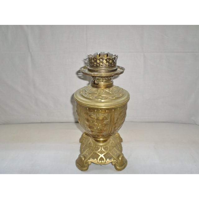 Antique 19th Century A. A. Vantine & Co. Brass Chinese Design Oil / Kerosene Lamp For Sale In Columbia, SC - Image 6 of 9