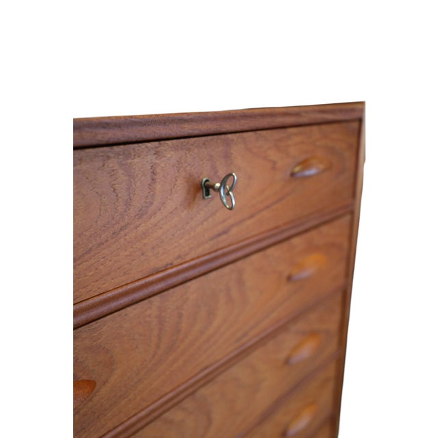 Brown Danish Chest of Drawers in Teak with Seven Drawers, 1960s For Sale - Image 8 of 15