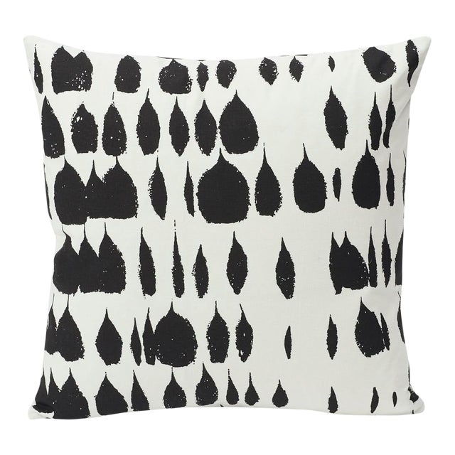 Schumacher Queen of Spain 20" Pillow in Black For Sale