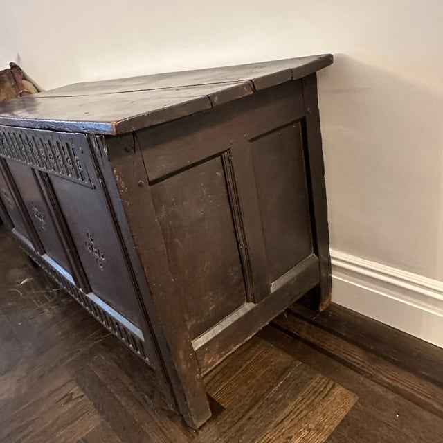 17th Century 17th Century Oak Elizabethan Trunk/Console For Sale - Image 5 of 18