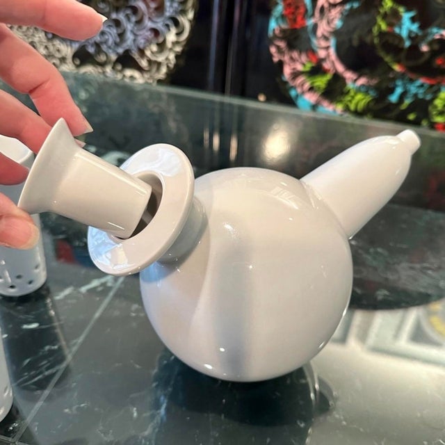 Vintage 1990s Arzenal Mod White Porcelain Teapot Infuser Two Pierced Cups Unused For Sale In Fayetteville, AR - Image 6 of 10