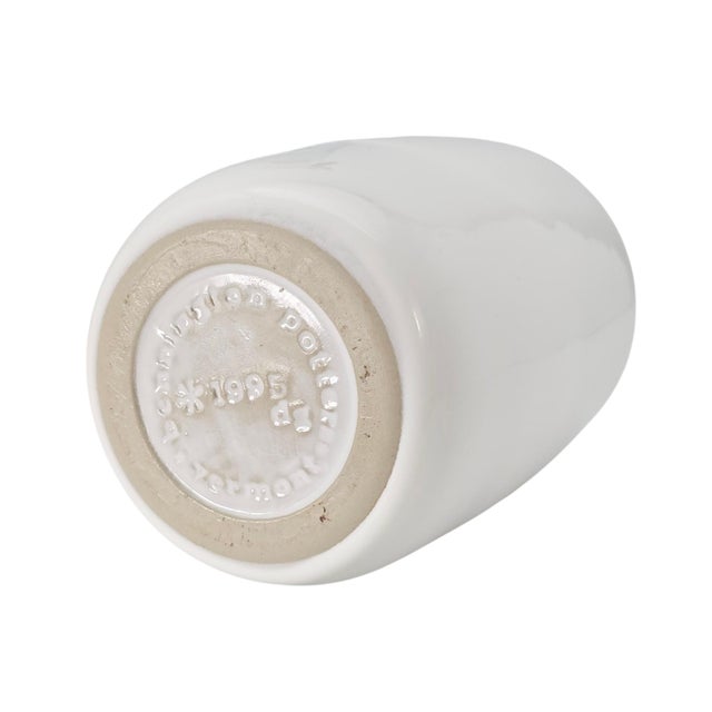 Late 20th Century David Gil Bennington Potters White Stoneware Floral Arranger Vase 1995 For Sale - Image 5 of 8