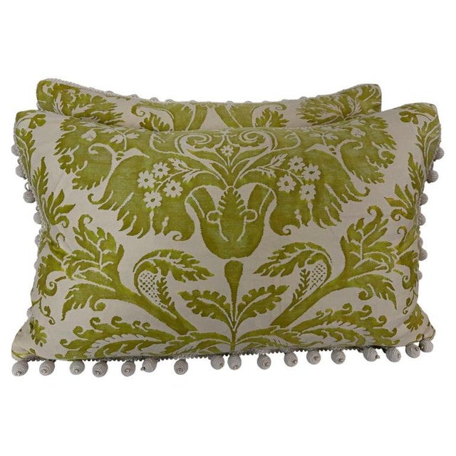 Baroque Pair of Mariano Fortuny Pillows - With Designer Pom-Pom Trim For Sale - Image 3 of 18
