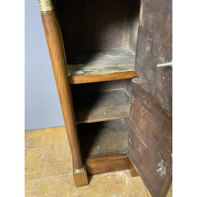 Empire Bedside Table with Detached Columns in Walnut, 1820 For Sale - Image 6 of 9