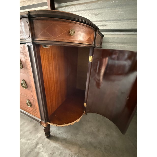 Bronze Late 19th Century French Belle Époque Louis XV Revival Bombe Marble-Top Chest For Sale - Image 8 of 18