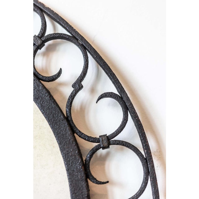 French Mid 20th Century French Iron Arching Mirror with Openwork S-Scroll Motifs and Foliage Crest For Sale - Image 3 of 8