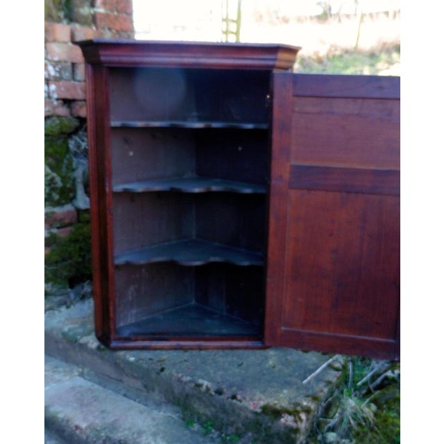18th Century English Cherry Wood Corner Cupboard, 1780s For Sale - Image 4 of 5