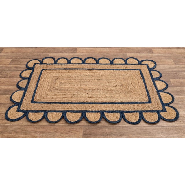 Size-5x8 Ft. This rug is inspired from lifestyles motifs and textiles arts of Morocco creating a perfect blend of Boho...