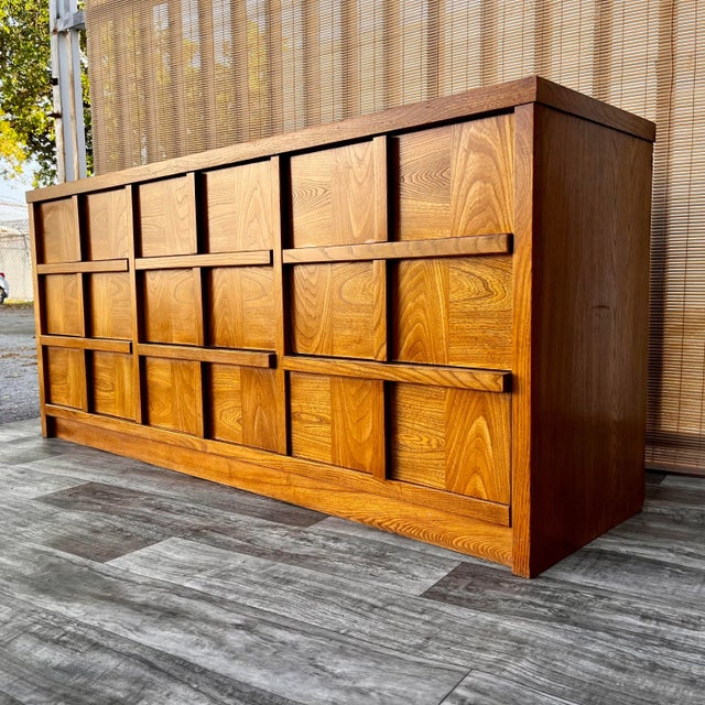 Mid-Century Modern Mid Century Modern Chest of Drawers by Stanley Furniture. C 1970s For Sale - Image 3 of 13