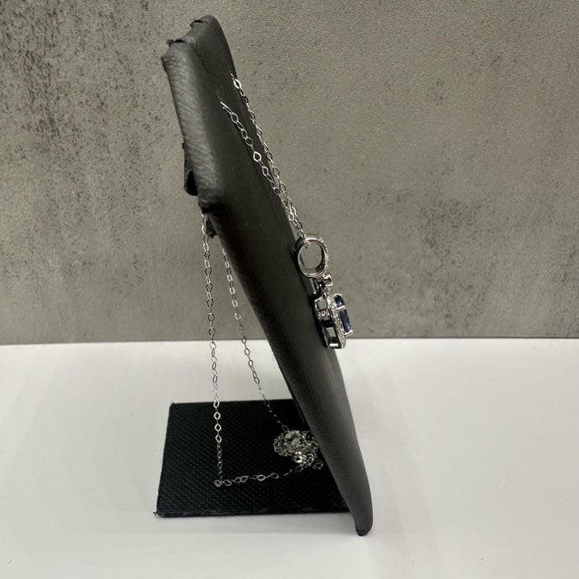 Contemporary Tanzanite & Diamond Necklace in 14kt White Gold – 1.50ctw, 18in, New For Sale - Image 3 of 5