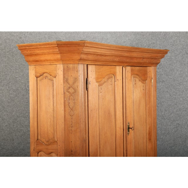 Wood Antique Rococo Baroque Cabinet in Oak, 1750 For Sale - Image 7 of 18