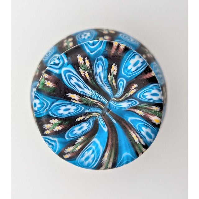 Glass Millefiori Murrine Vase from Fratelli Toso, 1890s For Sale - Image 7 of 8