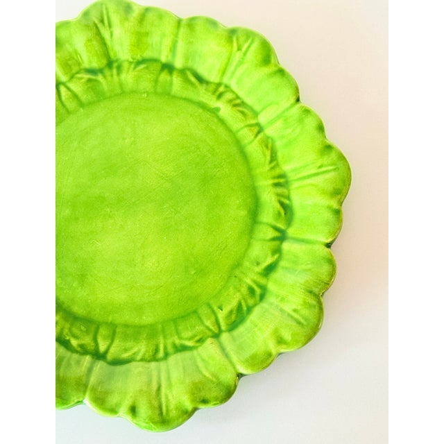 Vintage Holland Mold Green Ceramic Scalloped Cabbage Leaf Plate For Sale In Greenville, SC - Image 6 of 7