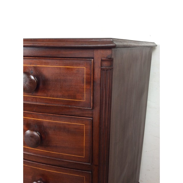 Chippendale Mid-Atlantic Chippendale Inlaid Mahogany Bow Front Chest of Drawers For Sale - Image 3 of 17