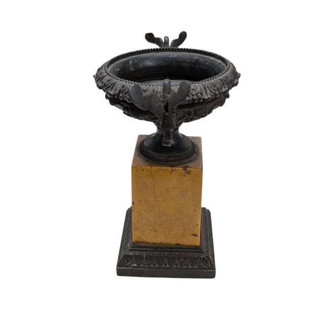 Gold 19th Century Tazza With Figural Birds on a Siena Marble Base For Sale - Image 8 of 10