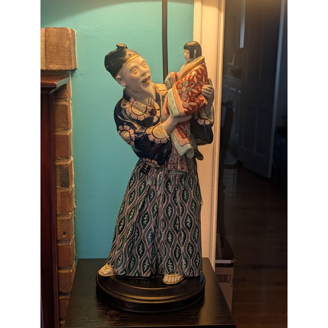 1940s Lamp With Japanese Ceramic Figurine Mounted on a Turned Wooden Base For Sale In New York - Image 6 of 6