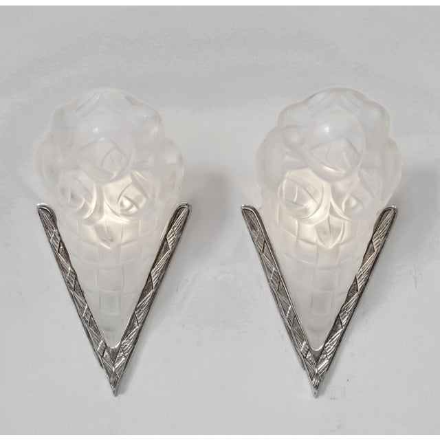 David Gueron Degue French Art Deco Wall Sconces by Jamain & Degue 1920s France - A Pair For Sale - Image 4 of 14