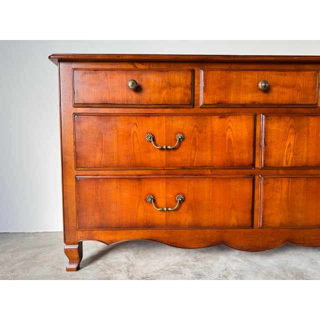 Italian Vintage Italian Solid Cherry Wood Seven Drawers Dresser For Sale - Image 3 of 12