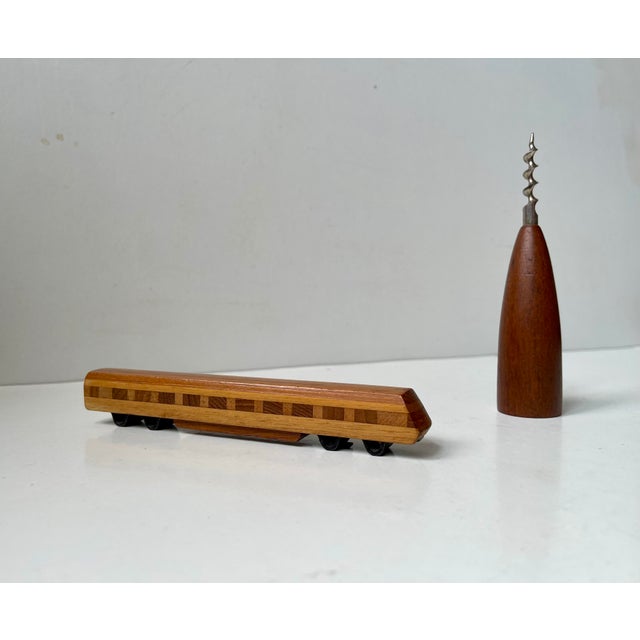 Wood Mid-Century Scandinavian Rocket Wine Opener & Train Bottle Opener, 1960s, Set of 2 For Sale - Image 7 of 9