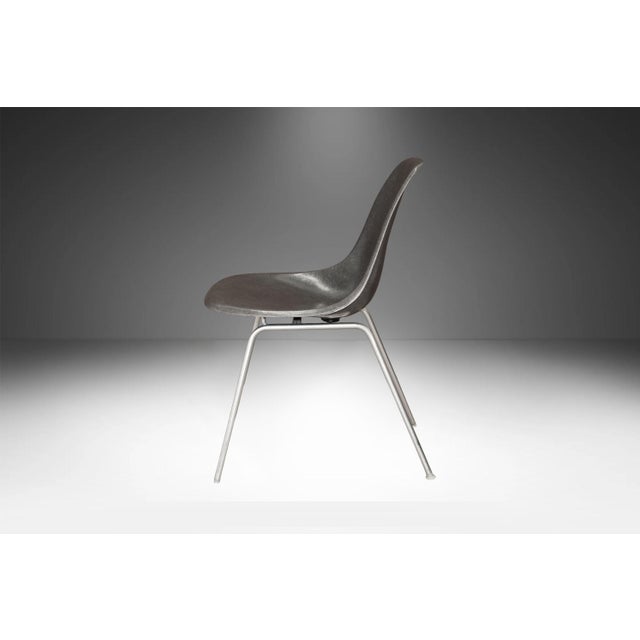 Mid-Century Modern early vintage molded fiberglass shell side chair designed by Charles & Ray Eames for Herman Miller....