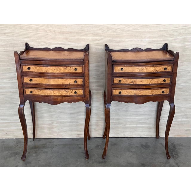 French Nightstands in Walnut with Three Drawers, 1940s, Set of 2 For Sale - Image 17 of 18