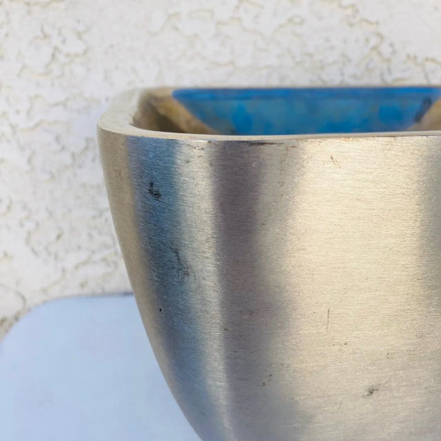 Late 20th Century Nesting / Serving Bowls- Set of 3 For Sale - Image 9 of 12