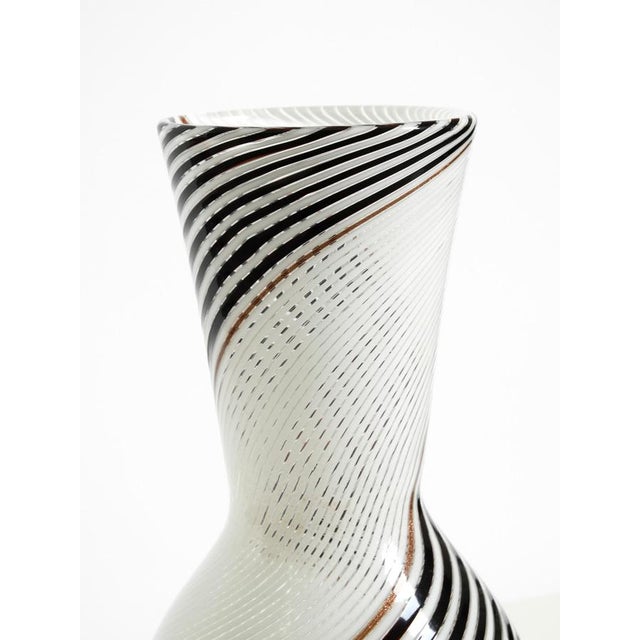 Black Mid-Century Italian Murano Glass Vase by Dino Martens for Aureliano Toso, 1950s For Sale - Image 8 of 18