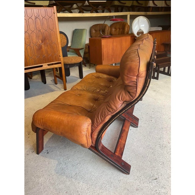 Mid-Century Modern Norwegian Tan Leather Two-Seater Sofa by Oddvin Rykken for Rybo Rykken & Co For Sale - Image 16 of 17