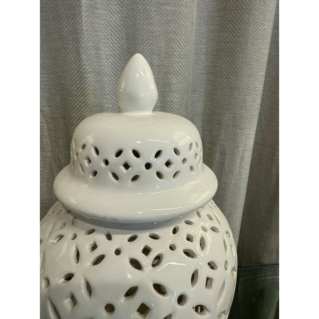 Chinoiserie Pierced Blanc De Chine Ginger Jar, Pair For Sale - Image 3 of 5