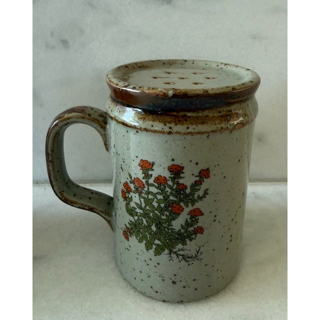 Pair of Vintage Stoneware Centerpoint Salt and Pepper Shakers For Sale In Austin - Image 6 of 8