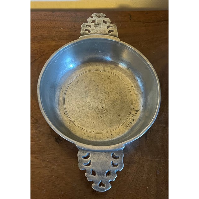 English Antique 18th Century Georgian Double Handled Pewter Porringer Bowl For Sale - Image 3 of 12
