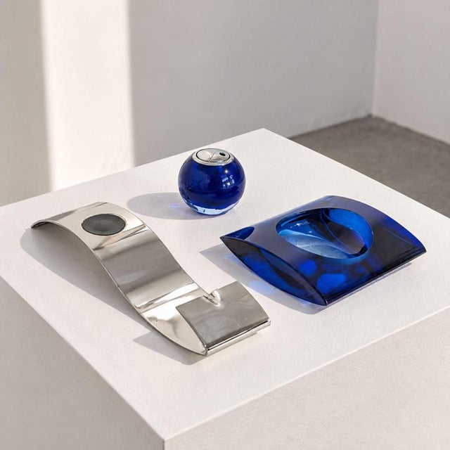 Smoking Set of Murano Glass Ashtray and Lighter in Cobalt Blue in the style of Fontana Arte, 1970s For Sale - Image 3 of 9