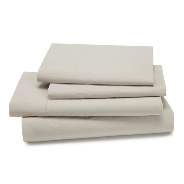 Contemporary Lorimer Bedding King Fitted Sheet in Oatmeal For Sale - Image 3 of 3