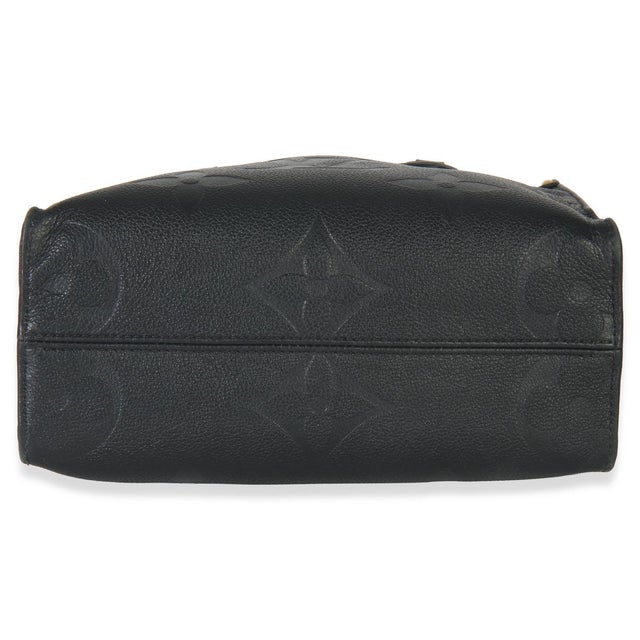 Black Monogram Empreinte Onthego BB For Sale In New York - Image 6 of 9