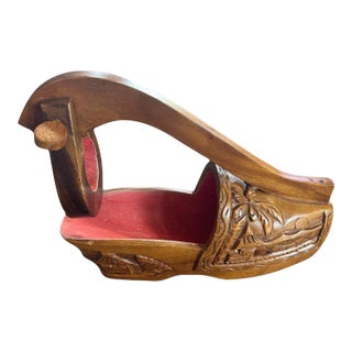 Vintage Hand-Carved Solid Wood Shoe Wine Bottle Holder With Tropical Motif For Sale