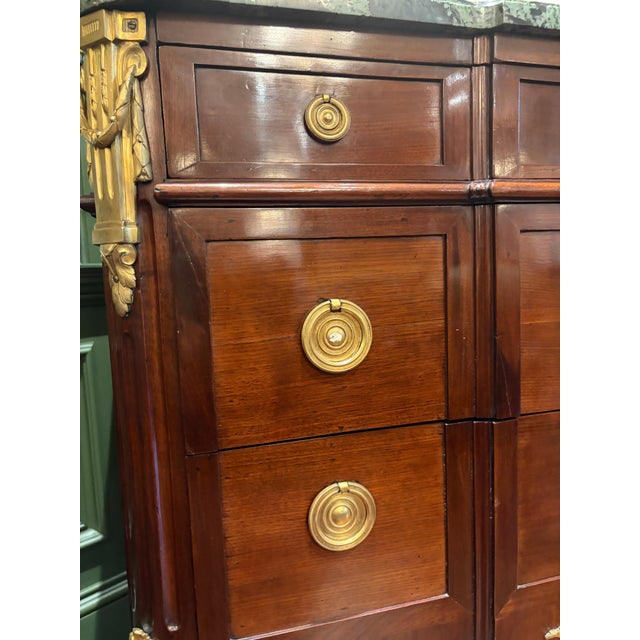 Late 18th Century Louis XV/XVI Transitional Gilt-Bronze-Mounted Mahogany Commode For Sale - Image 12 of 12