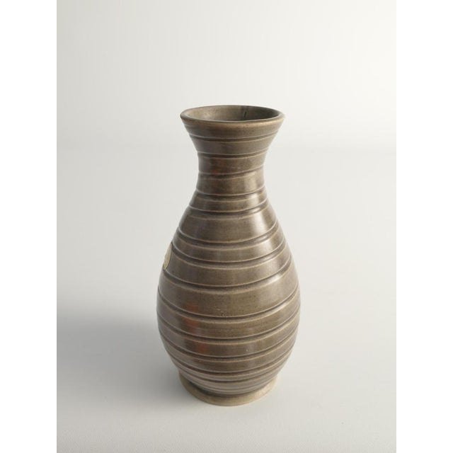 Scandinavian Modern Stoneware Vase by Ewald Dahlskog for Bo Fajans, 1940s For Sale - Image 9 of 17