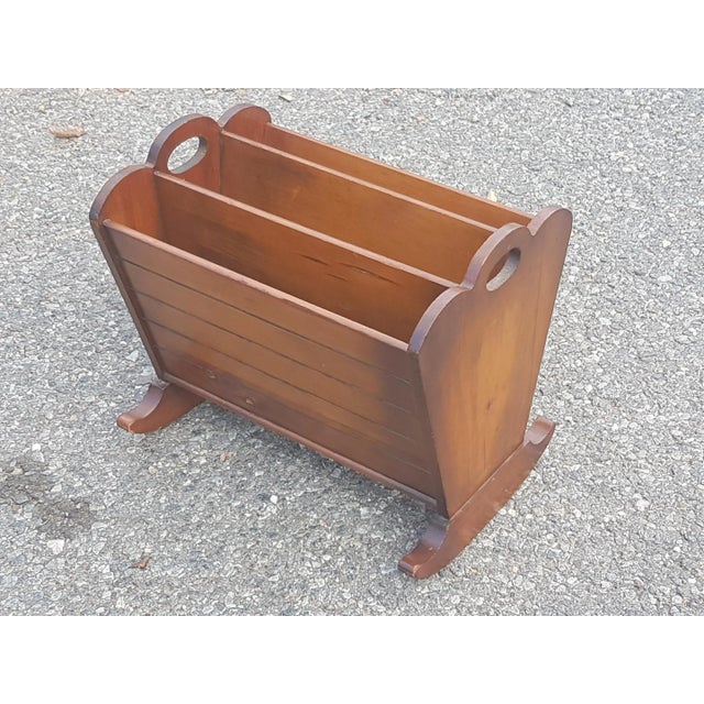 Practical stand with an aesthetically pleasing shape from circa 1950. If you are looking for a practical size and...