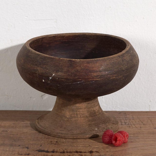 Primitive Style Bowl in Wood For Sale - Image 6 of 6