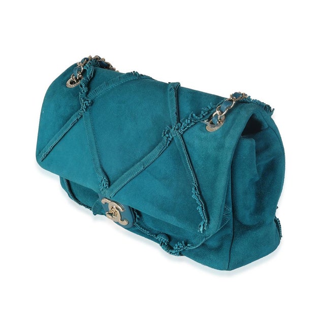 A timeless classic that never goes out of style, the flap bag from Chanel dates back to 1955 and has seen a number of...
