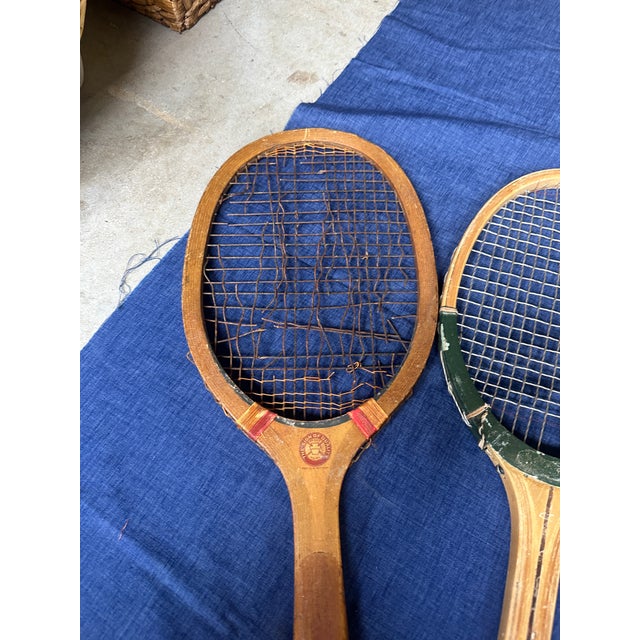 Up for consideration is a beautiful vintage collection of miscellaneous tennis rackets that include: Spalding, Dunlop,...