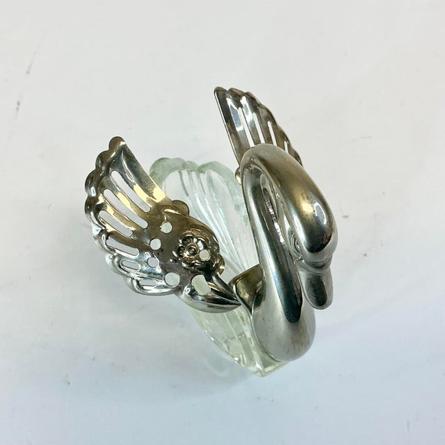 Vintage Coastal Hollywood Regency Swan Salt Cellars, Articulating Wings, Silver Plate - Set of 5. For Sale - Image 4 of 14