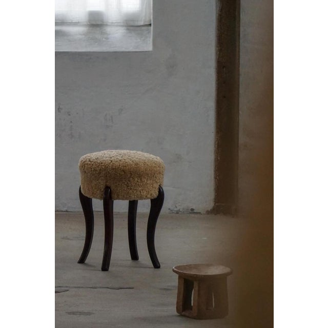 Wood Mid-Century Danish Stool in Lambswool Upholstery with Curved Wooden Legs, 1940s For Sale - Image 7 of 18