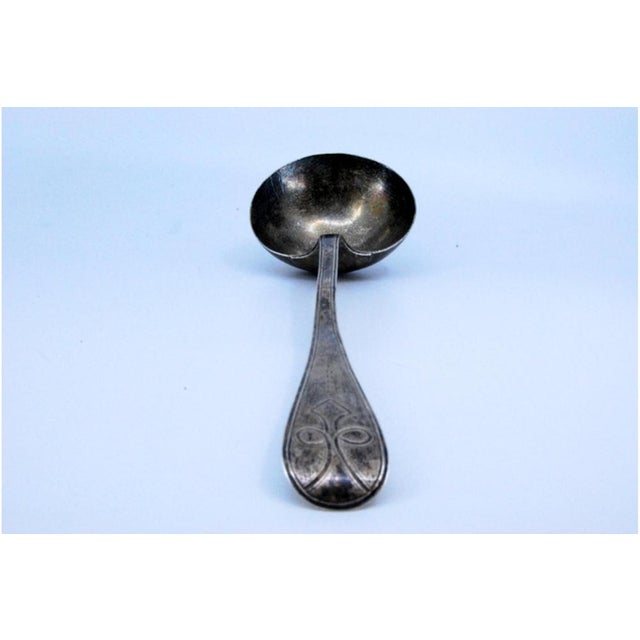 Metal Plain Silver Soup Ladle with Flower Engraved on the Handle For Sale - Image 7 of 10