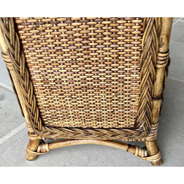 Tan Mid 20th-Century Stylishly Functional Bamboo & Rattan 3-Tier Catchall "Basket" Media Storage Stand For Sale - Image 8 of 12
