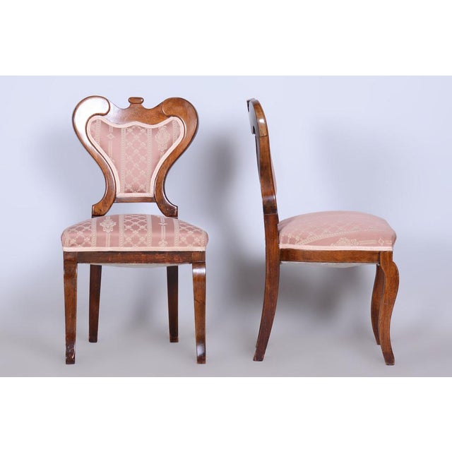 Biedermeier Oak Seating Set in Walnut, Austria, 1840s, Set of 5 For Sale - Image 17 of 18