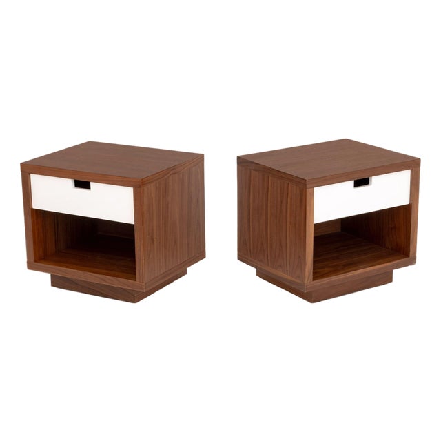 Pair of Gus Design Group Oak Bedside Tables For Sale